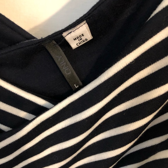 Striped Bodycon Dress - Picture 7 of 10